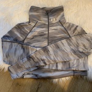 Women’s UnderArmour half-zip pullover